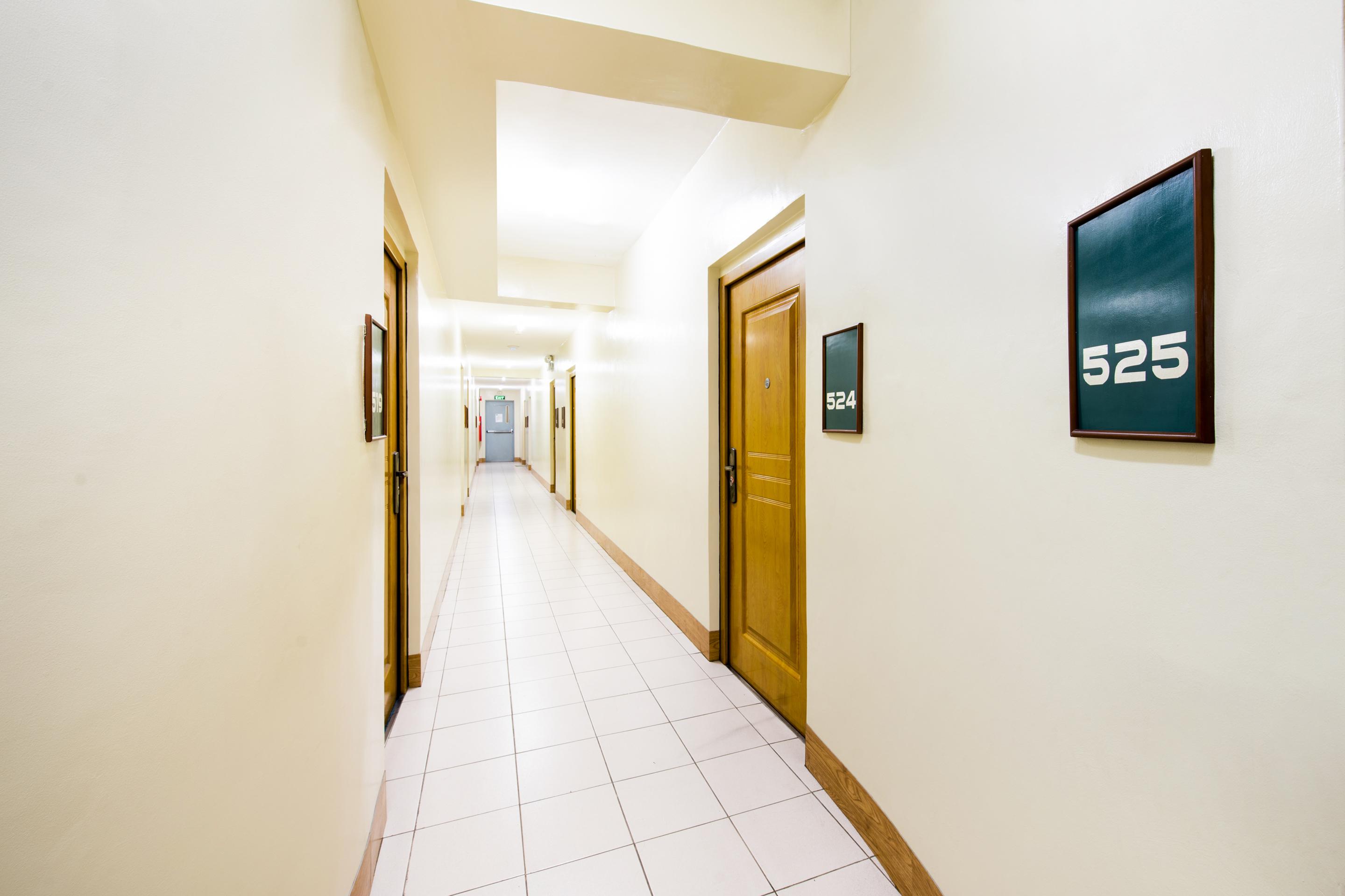 Anglo Residences Manila Кесон Сити Екстериор снимка