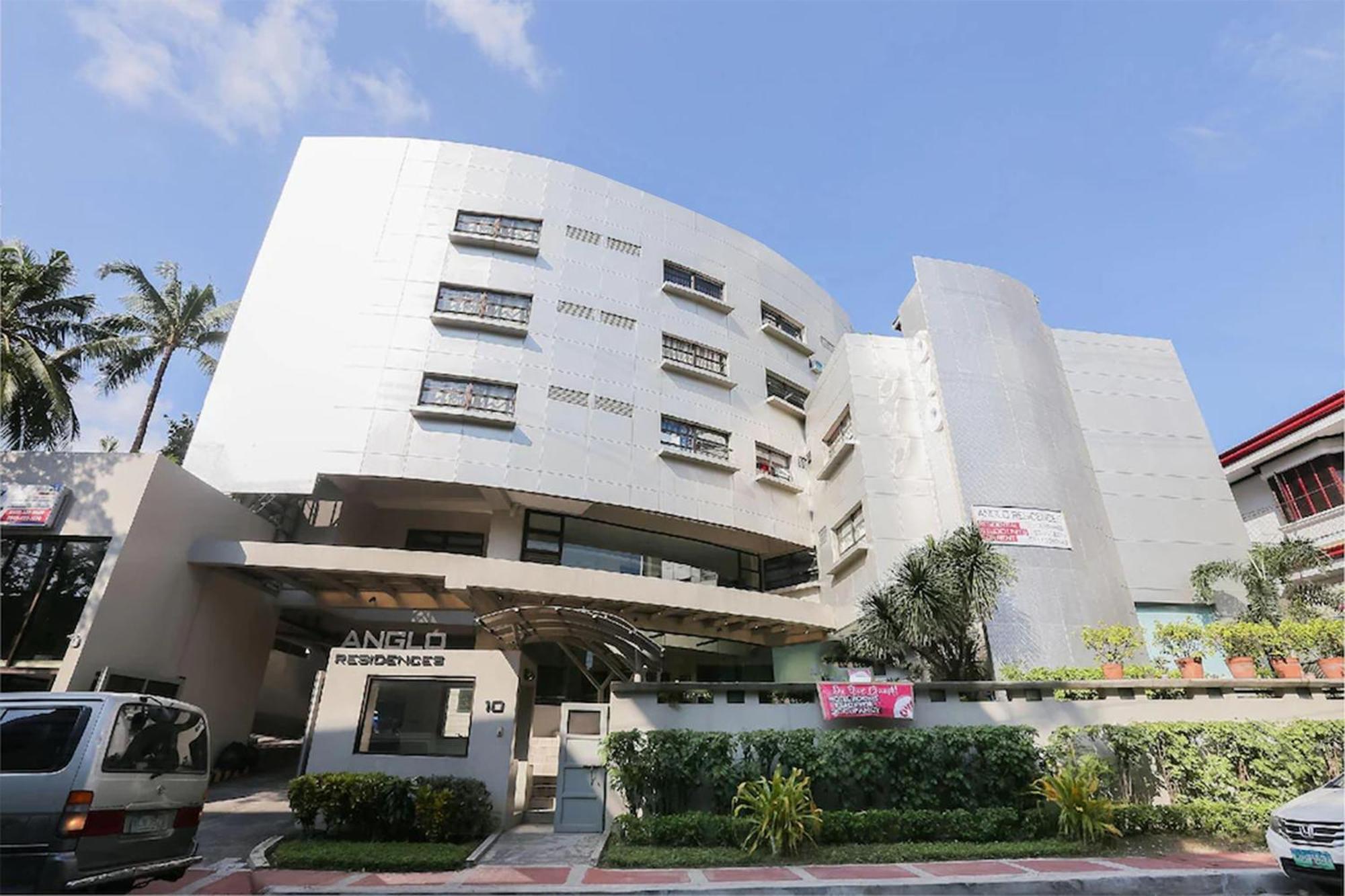 Anglo Residences Manila Кесон Сити Екстериор снимка